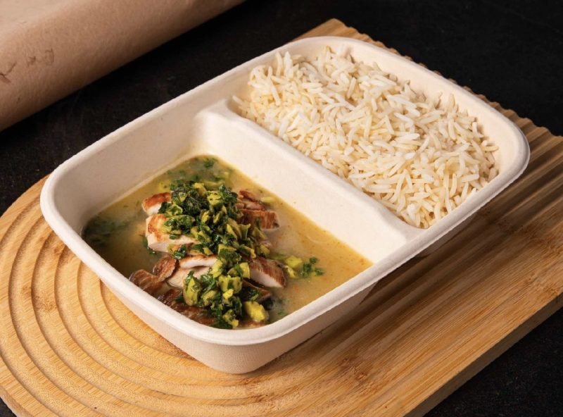 دجاج بالأعشاب مع رز